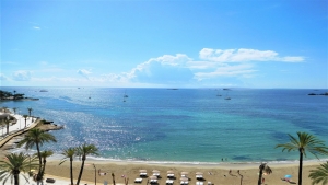 Meerblick-Apartment zum Verkauf in Ibiza Figueretas