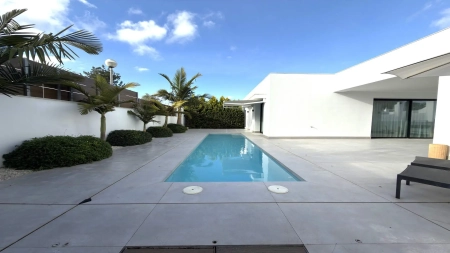 Luxuriöse Doppelhaushälfte in Ses Torres mit Pool, Aufzug und privater Garage